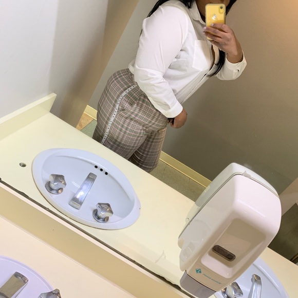 Super fun plaid pants. - Picture 4 of 4